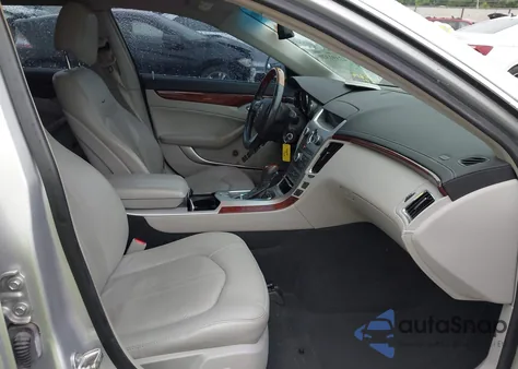 2010 Cadillac Cts Luxury z USA, uszkodzony, nr VIN 1G6DH8EG2A0114875